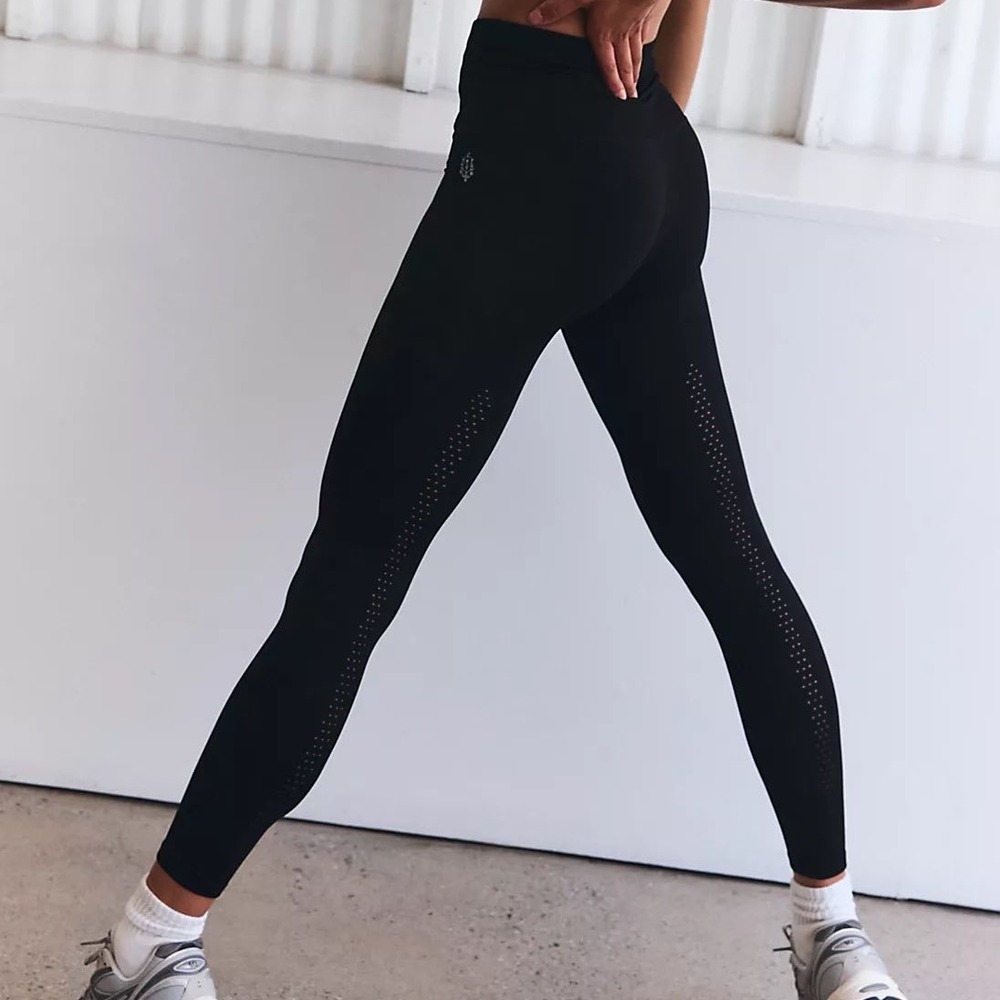 Free People Movement Good Karma High Rise Seamless Leggings Black Women M/L